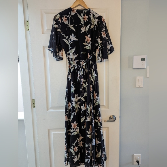 Contemporaine for Simons Wrap Floral Flowy Dress - Picture 5 of 10